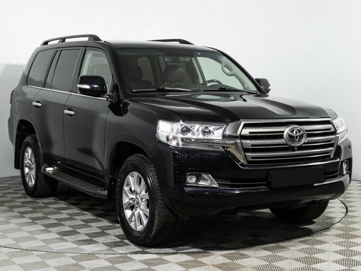 Купить Toyota Land Cruiser с пробегом. Фото: #2