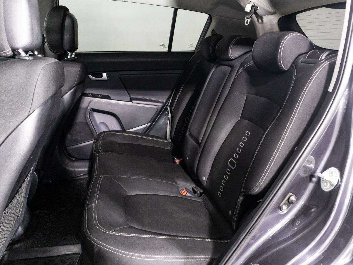 Купить Kia Sportage с пробегом. Фото: #9