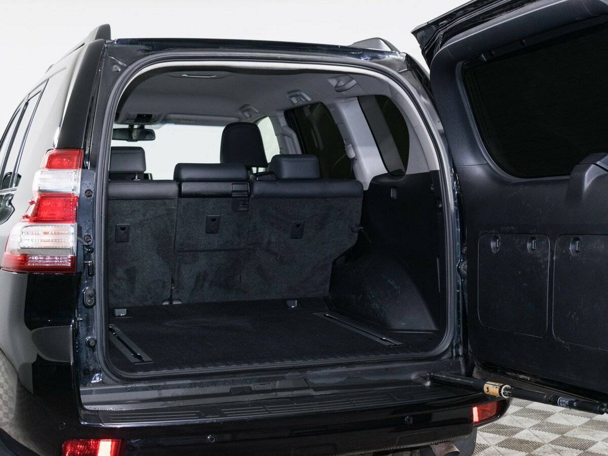 Купить Toyota Land Cruiser Prado с пробегом. Фото: #8