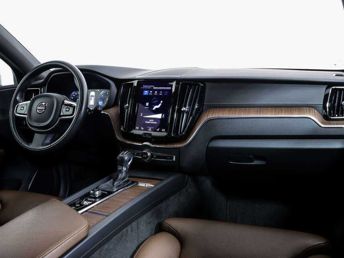 Купить Volvo XC60 с пробегом. Фото: #7