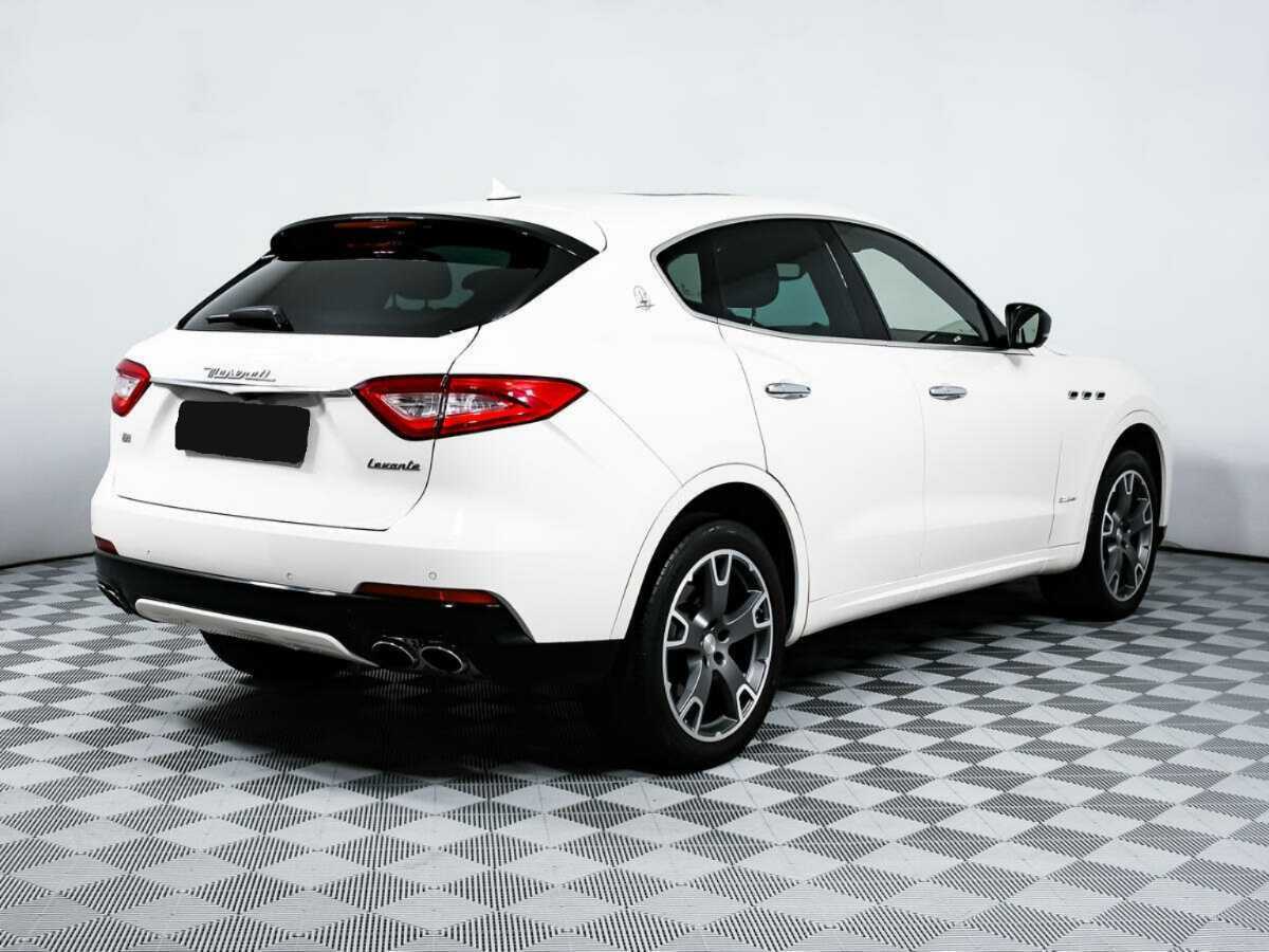 Купить Maserati Levante с пробегом. Фото: #4