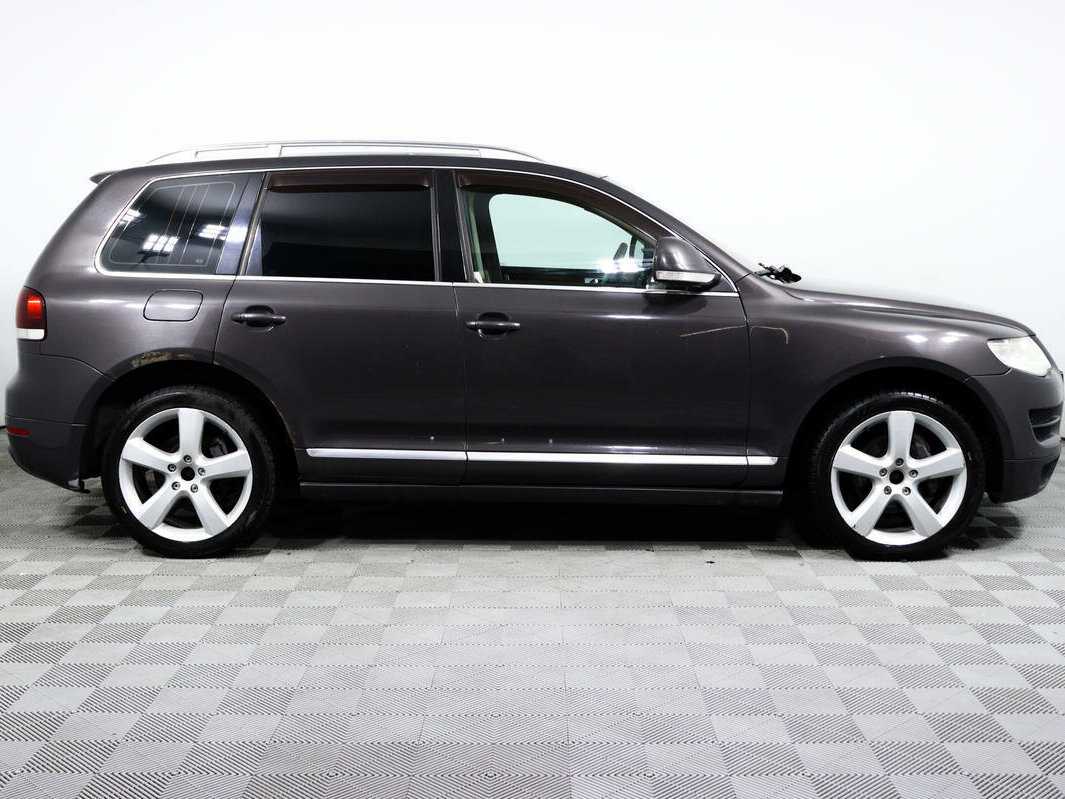Купить Volkswagen Touareg с пробегом. Фото: #3