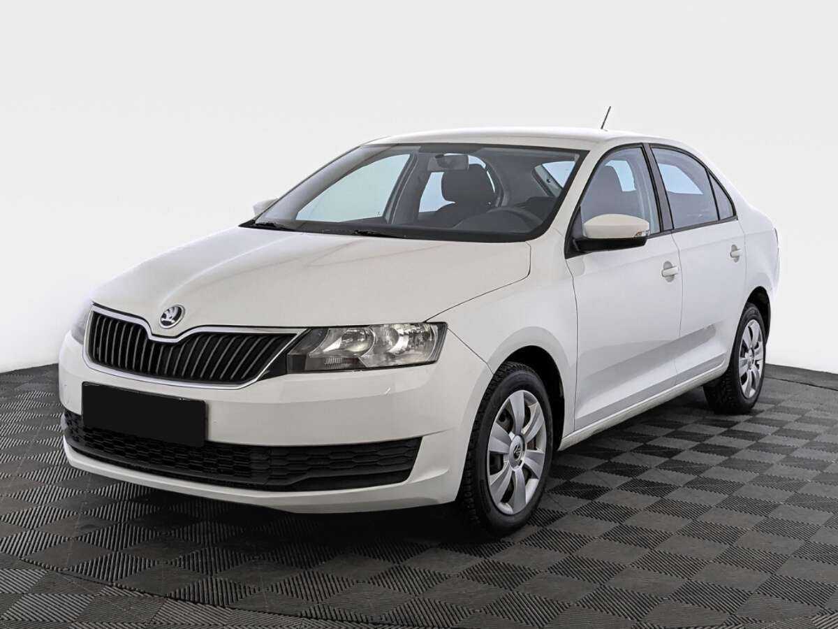 Купить Skoda Rapid с пробегом. Посмотреть фото