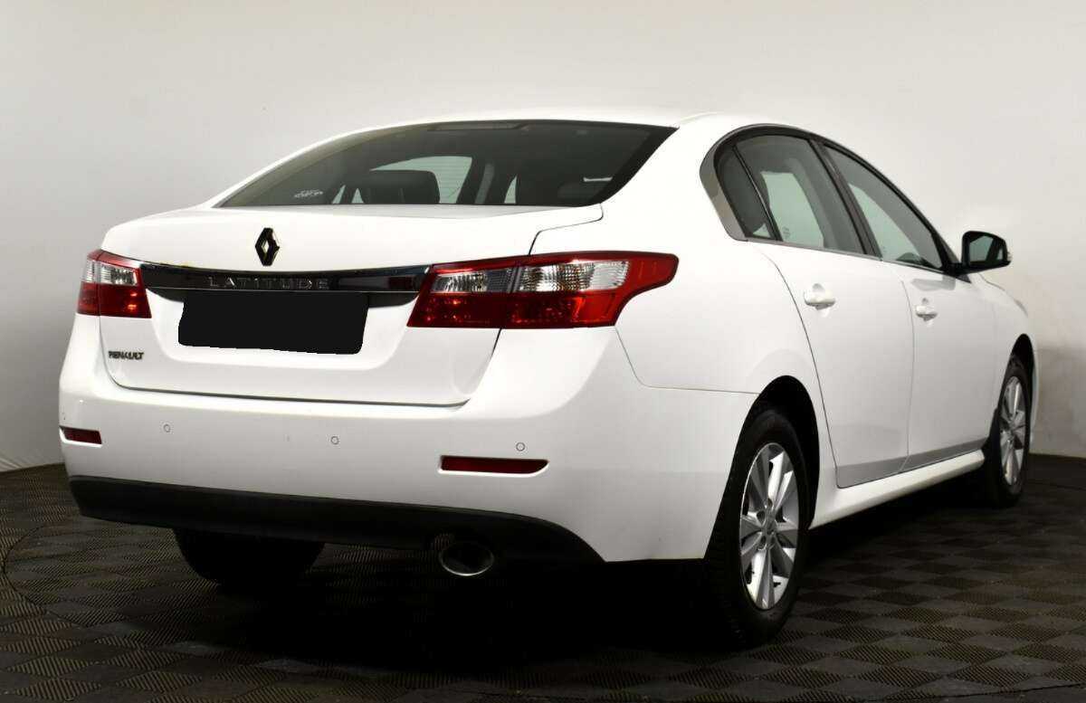 Купить Renault Latitude с пробегом. Фото: #3