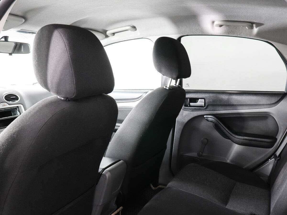 Купить Ford Focus с пробегом. Фото: #10