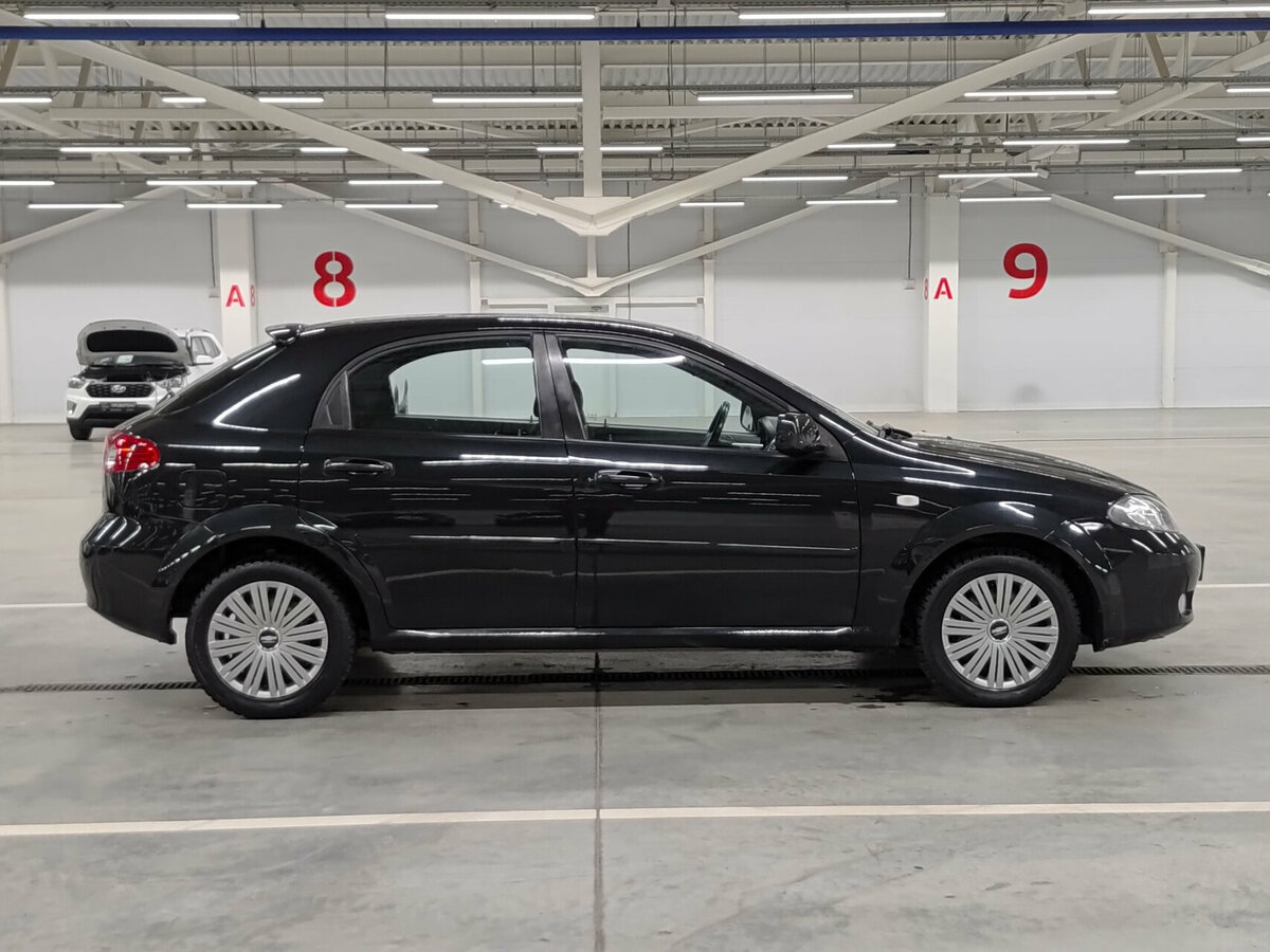 Купить Chevrolet Lacetti с пробегом. Фото: #3