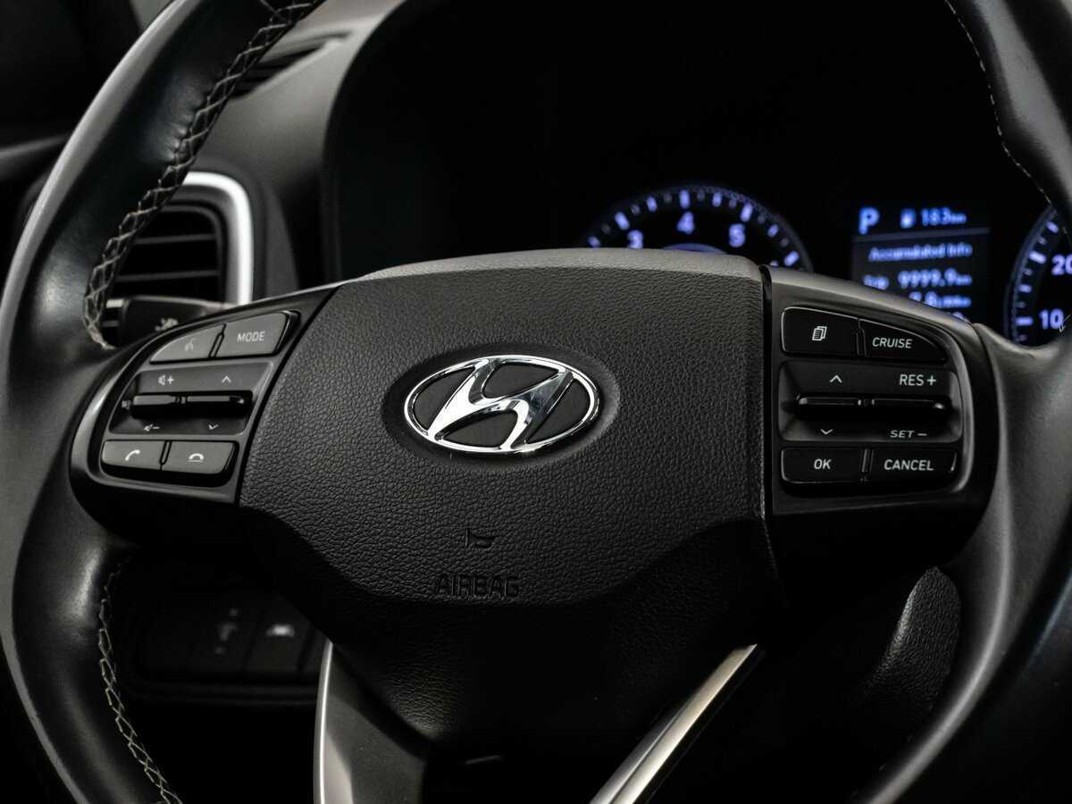 Купить Hyundai Venue с пробегом. Фото: #12