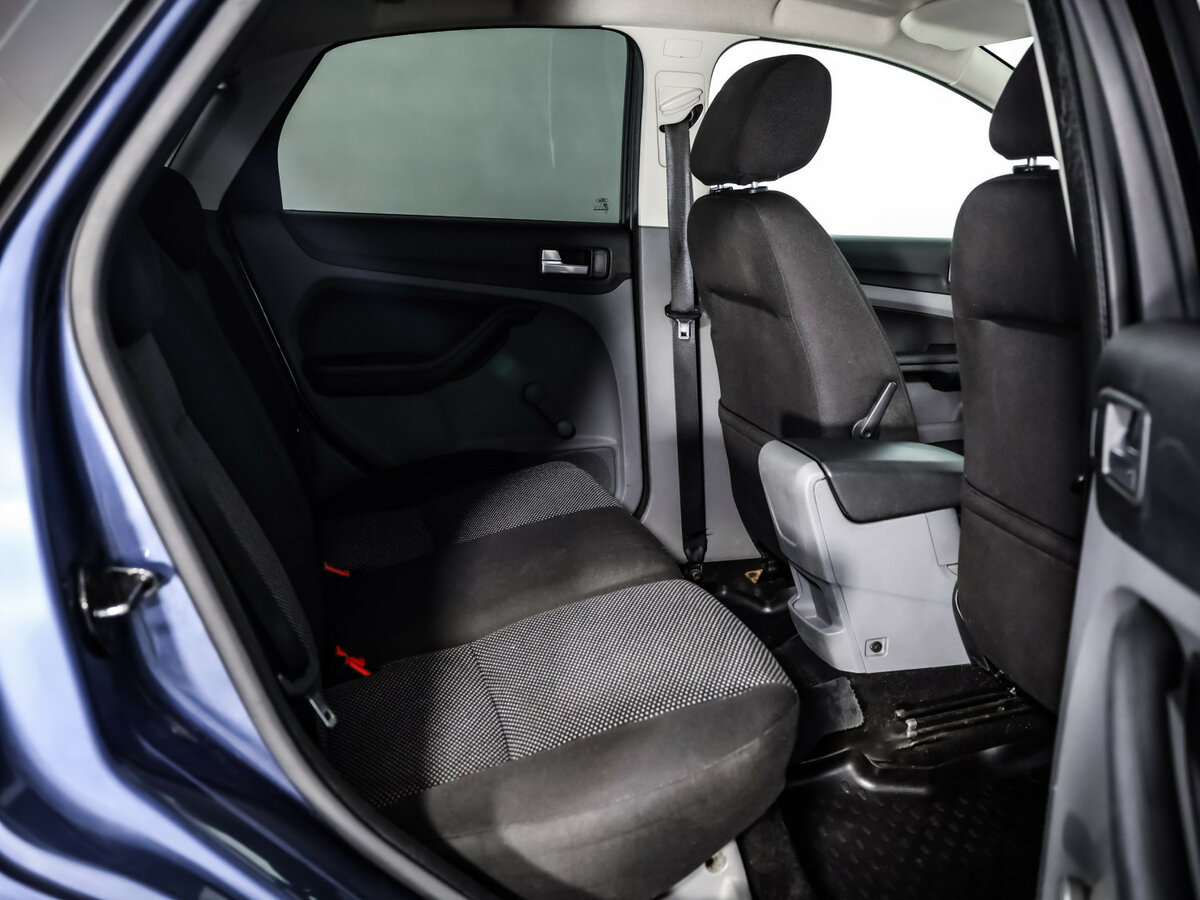 Купить Ford Focus с пробегом. Фото: #12
