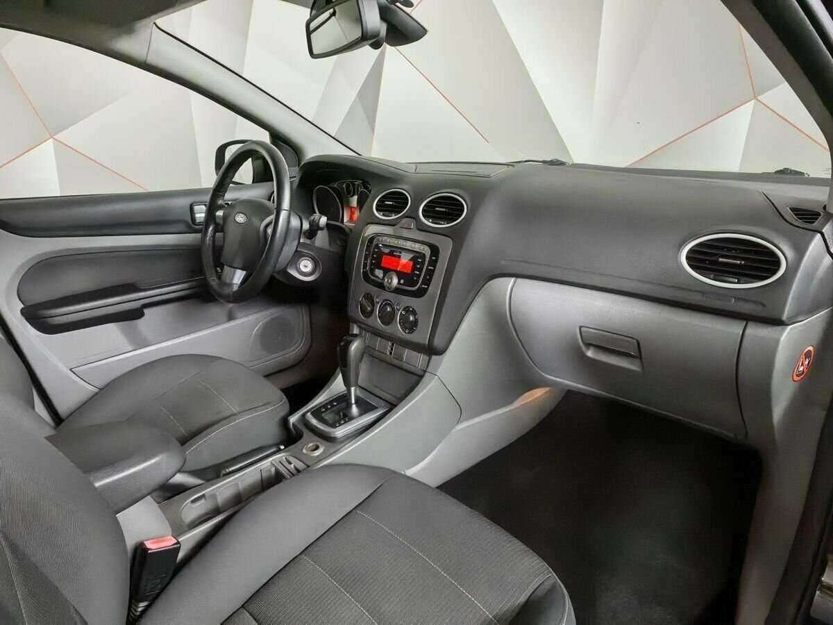 Купить Ford Focus с пробегом. Фото: #8