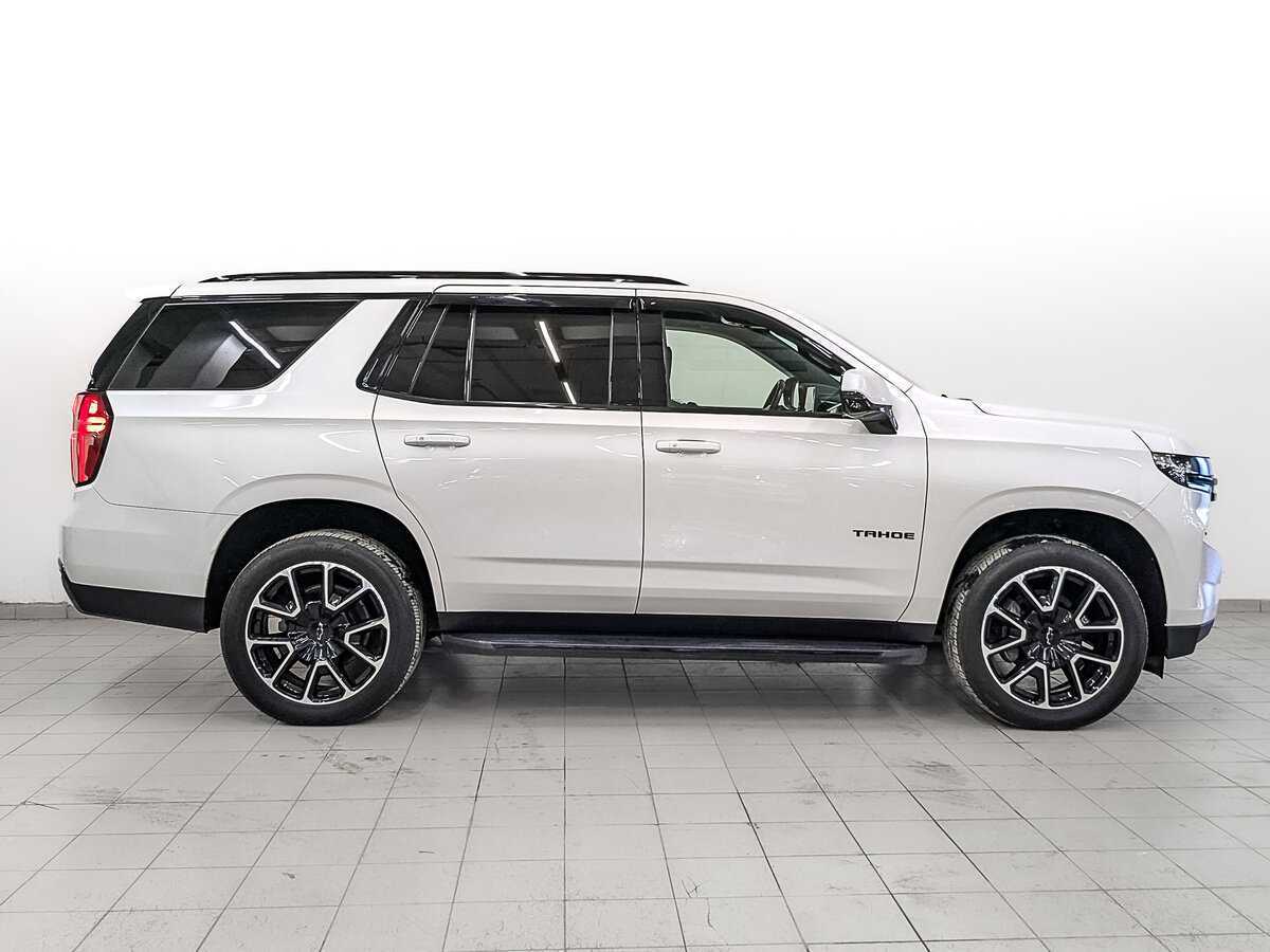 Купить Chevrolet Tahoe с пробегом. Фото: #3