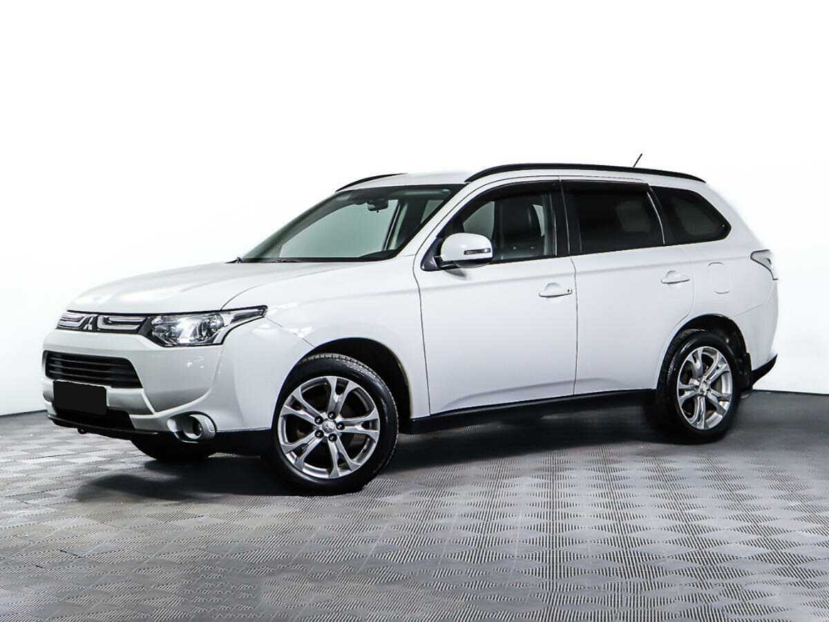 Купить Mitsubishi Outlander с пробегом. Посмотреть фото