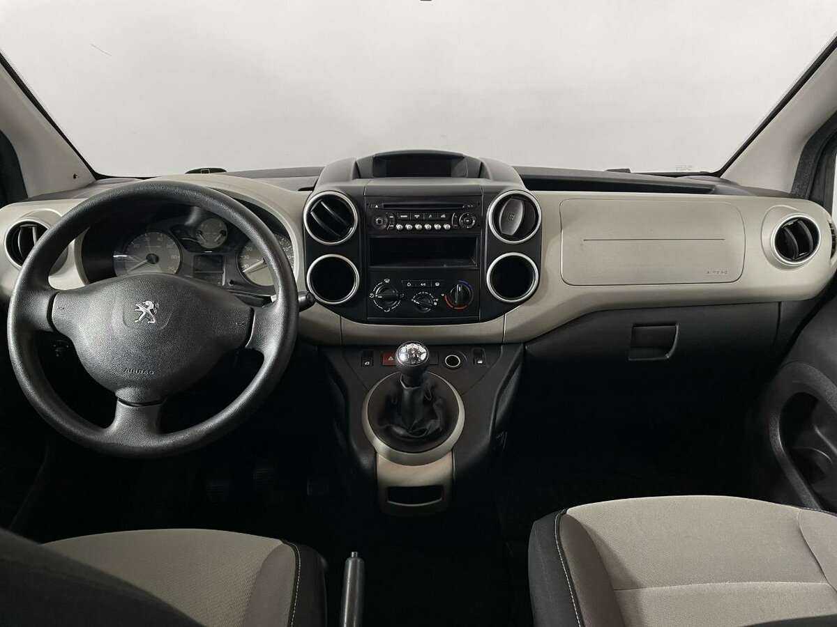Купить Peugeot Partner с пробегом. Фото: #6