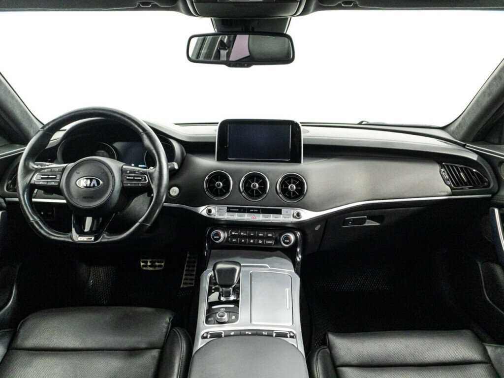 Купить Kia Stinger с пробегом. Фото: #12