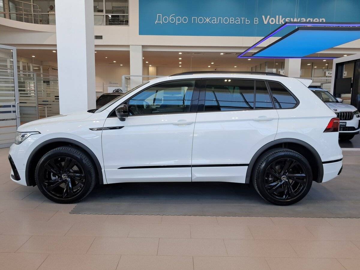 Купить Volkswagen Tiguan с пробегом. Фото: #7