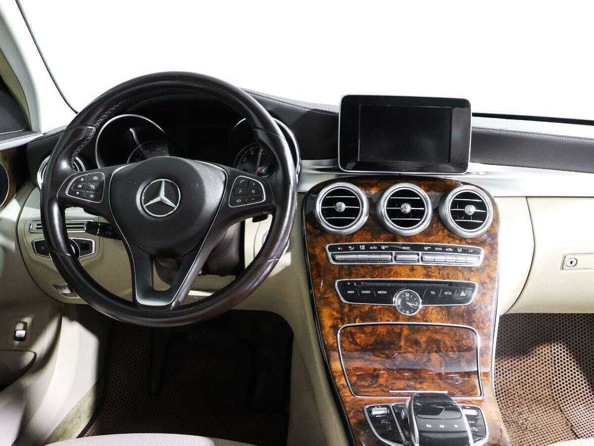 Купить Mercedes-Benz C-Класс с пробегом. Фото: #8