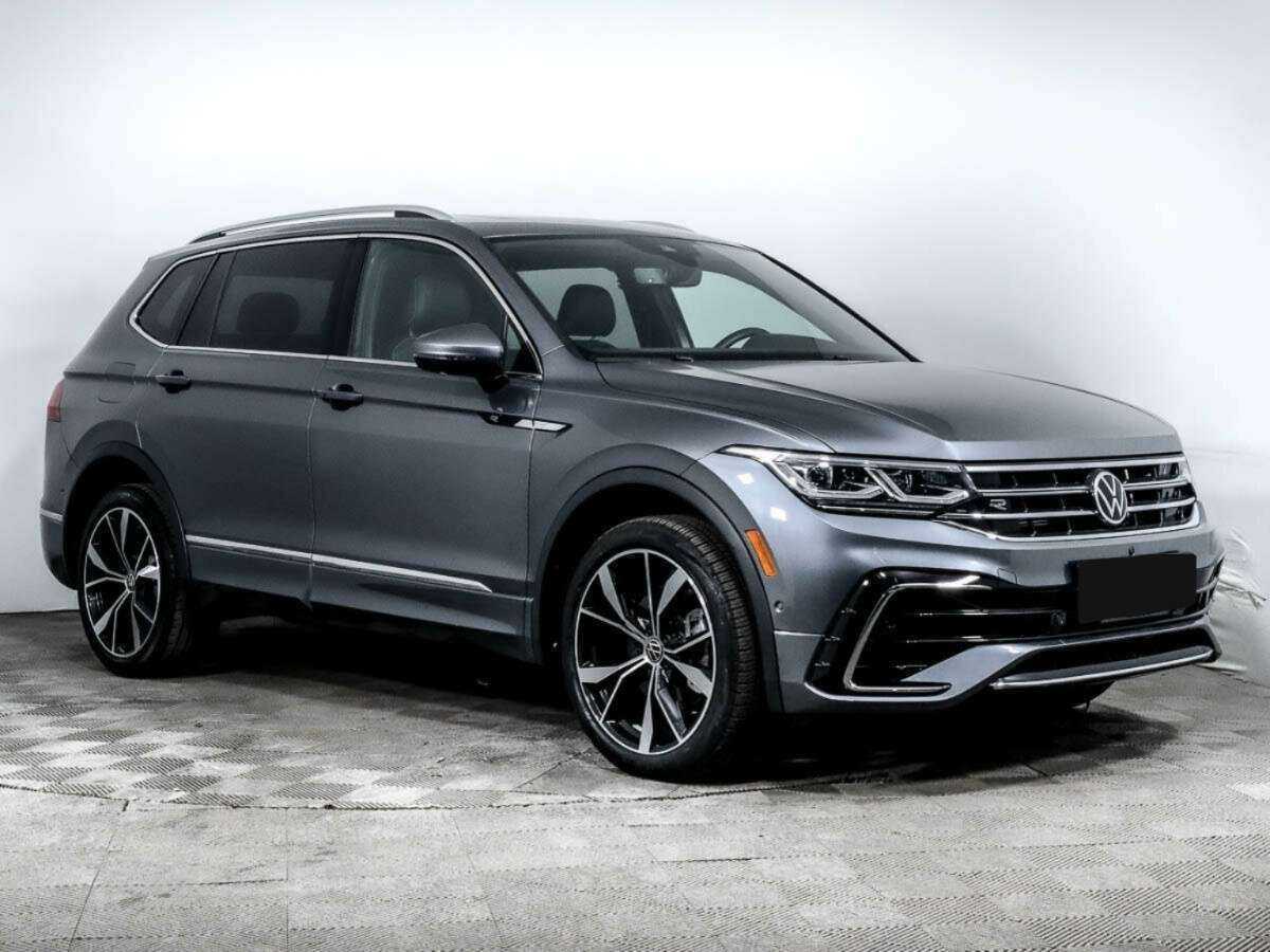 Купить Volkswagen Tiguan с пробегом. Фото: #2