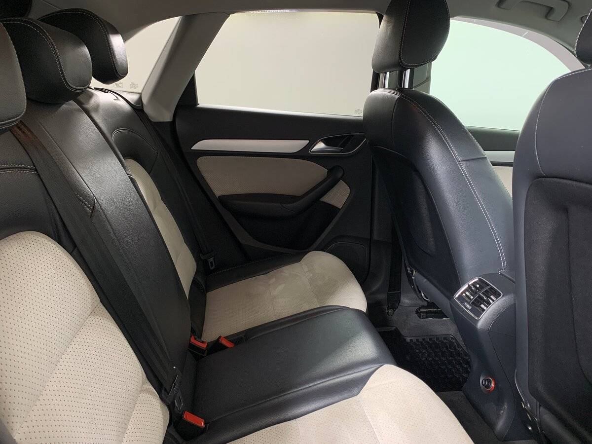 Купить Audi Q3 с пробегом. Фото: #17