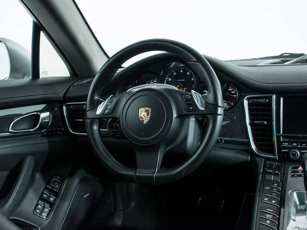 Купить Porsche Panamera с пробегом. Фото: #14