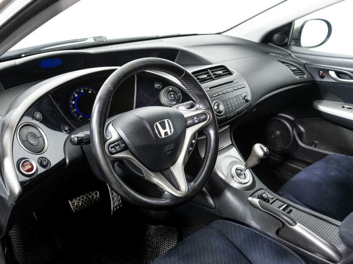 Купить Honda Civic с пробегом. Фото: #10