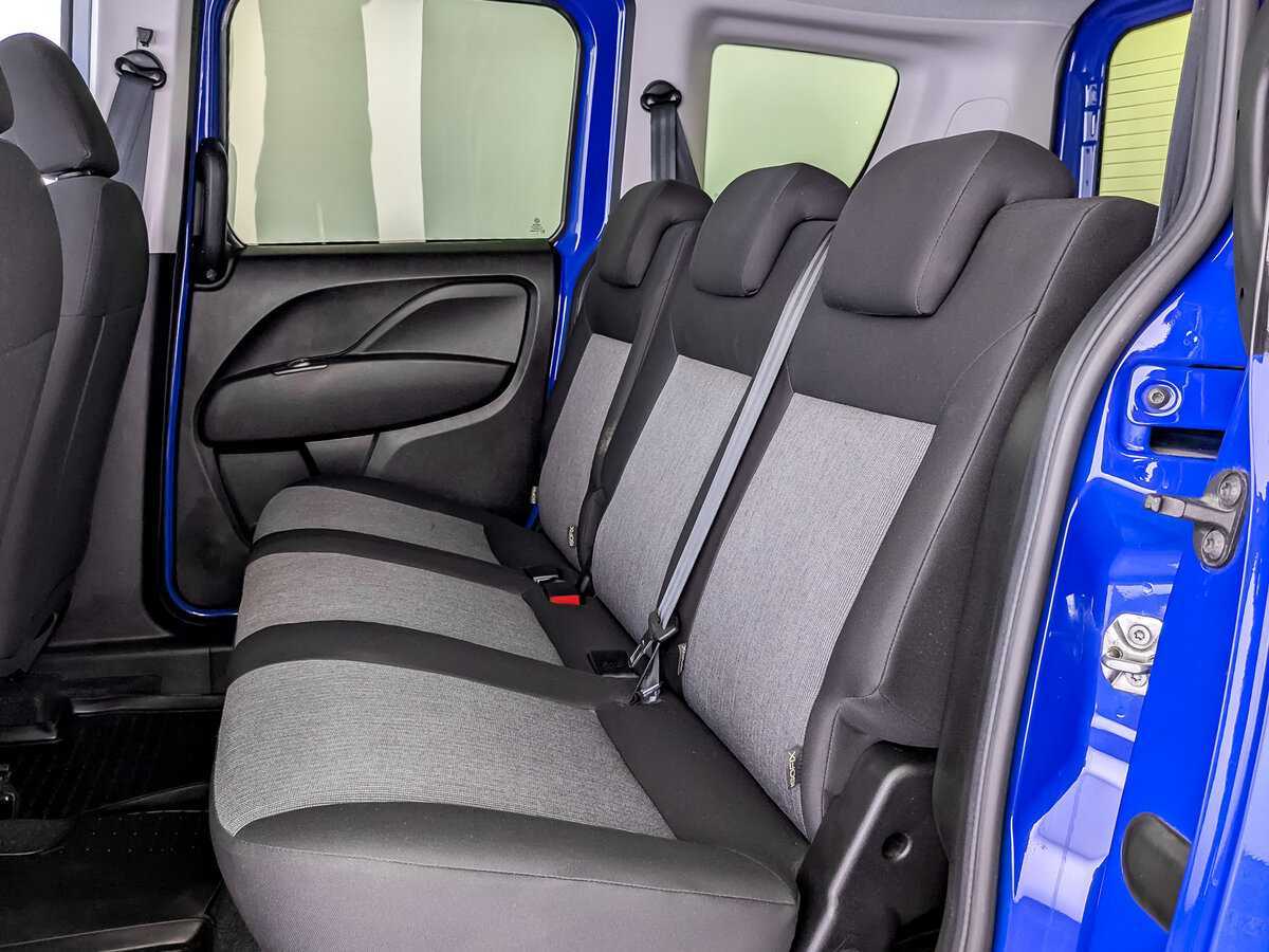 Купить Fiat Doblo с пробегом. Фото: #11