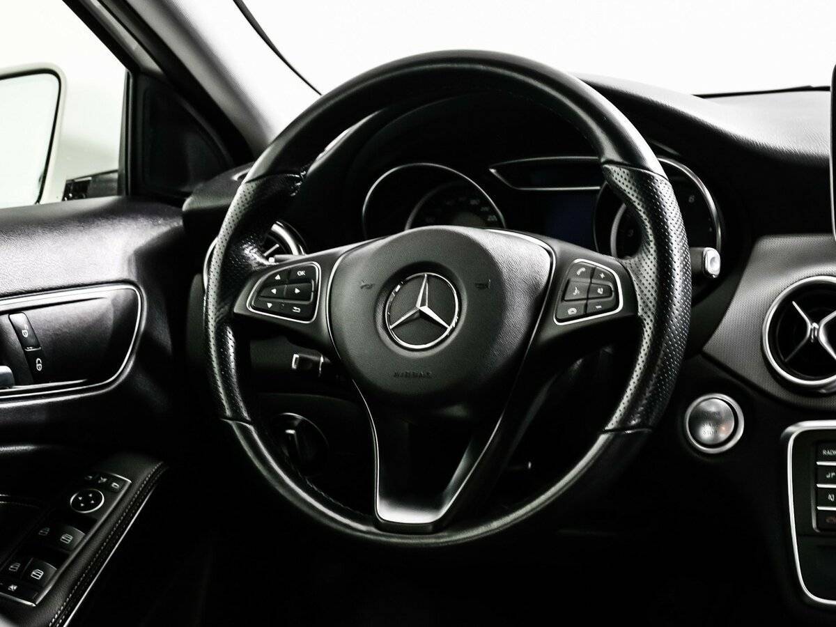 Купить Mercedes-Benz GLA с пробегом. Фото: #15