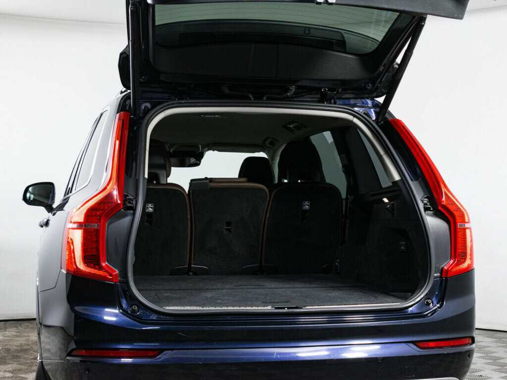 Купить Volvo XC90 с пробегом. Фото: #4