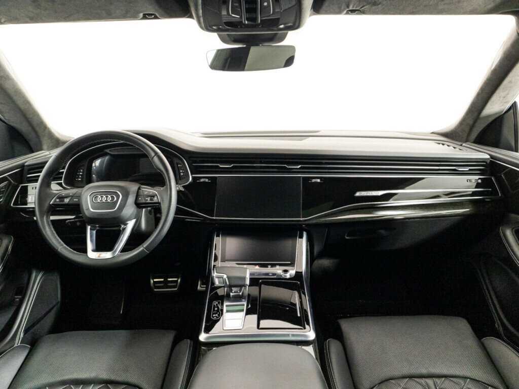 Купить Audi Q8 с пробегом. Фото: #12
