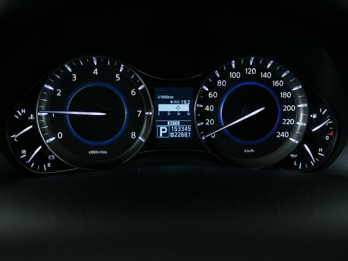 Купить Infiniti QX56 с пробегом. Фото: #15