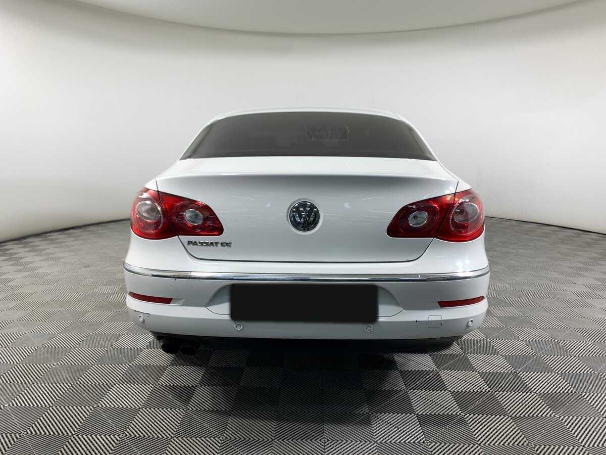 Купить Volkswagen Passat CC с пробегом. Фото: #5