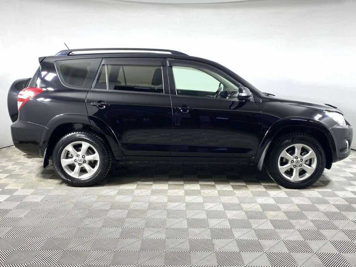 Купить Toyota RAV4 с пробегом. Фото: #2