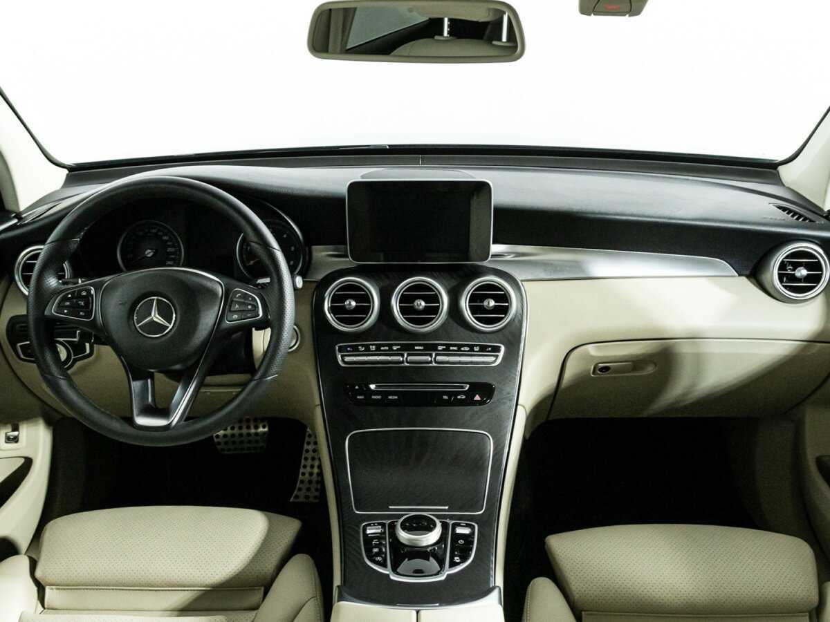 Купить Mercedes-Benz GLC с пробегом. Фото: #12