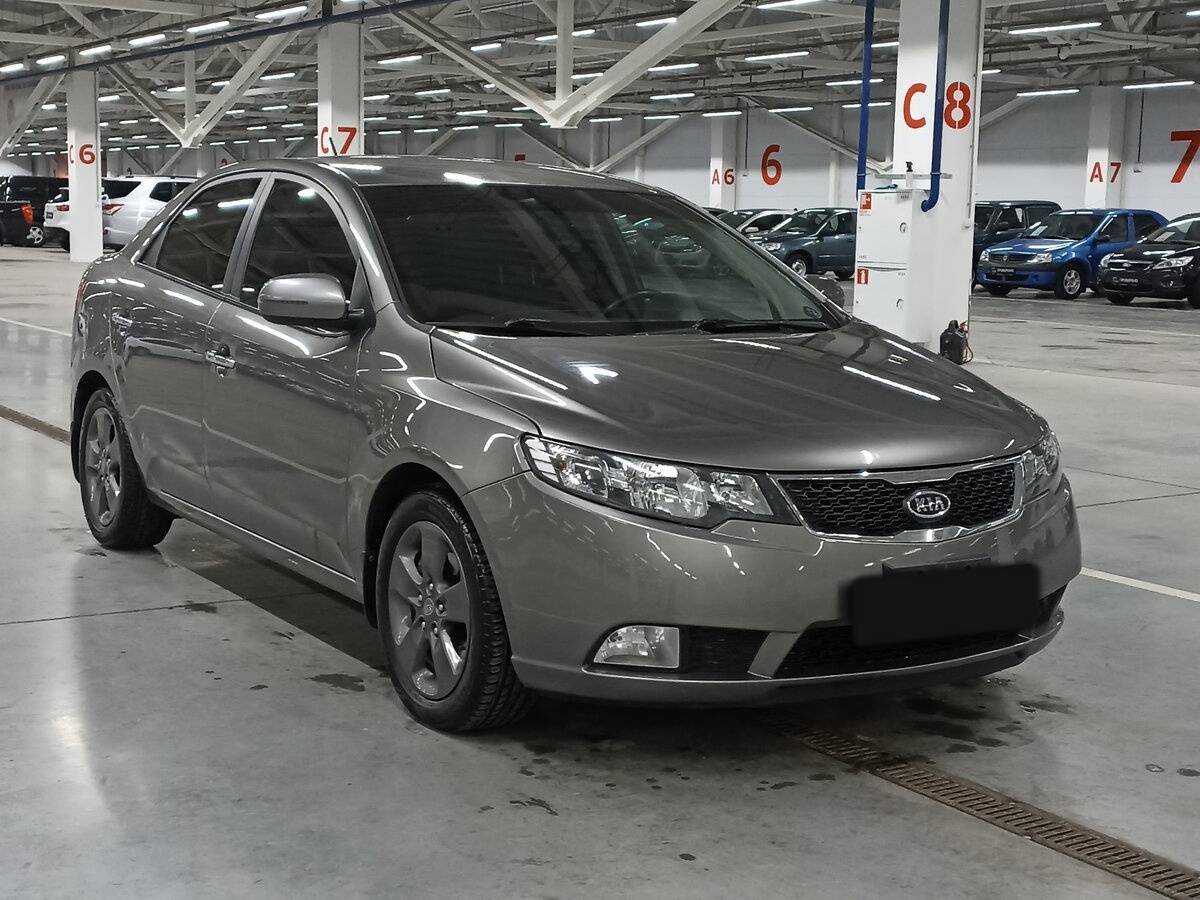 Купить Kia Cerato с пробегом. Фото: #2