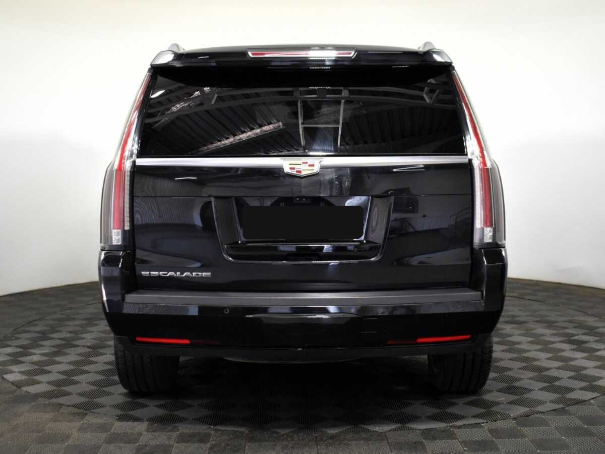 Купить Cadillac Escalade с пробегом. Фото: #4