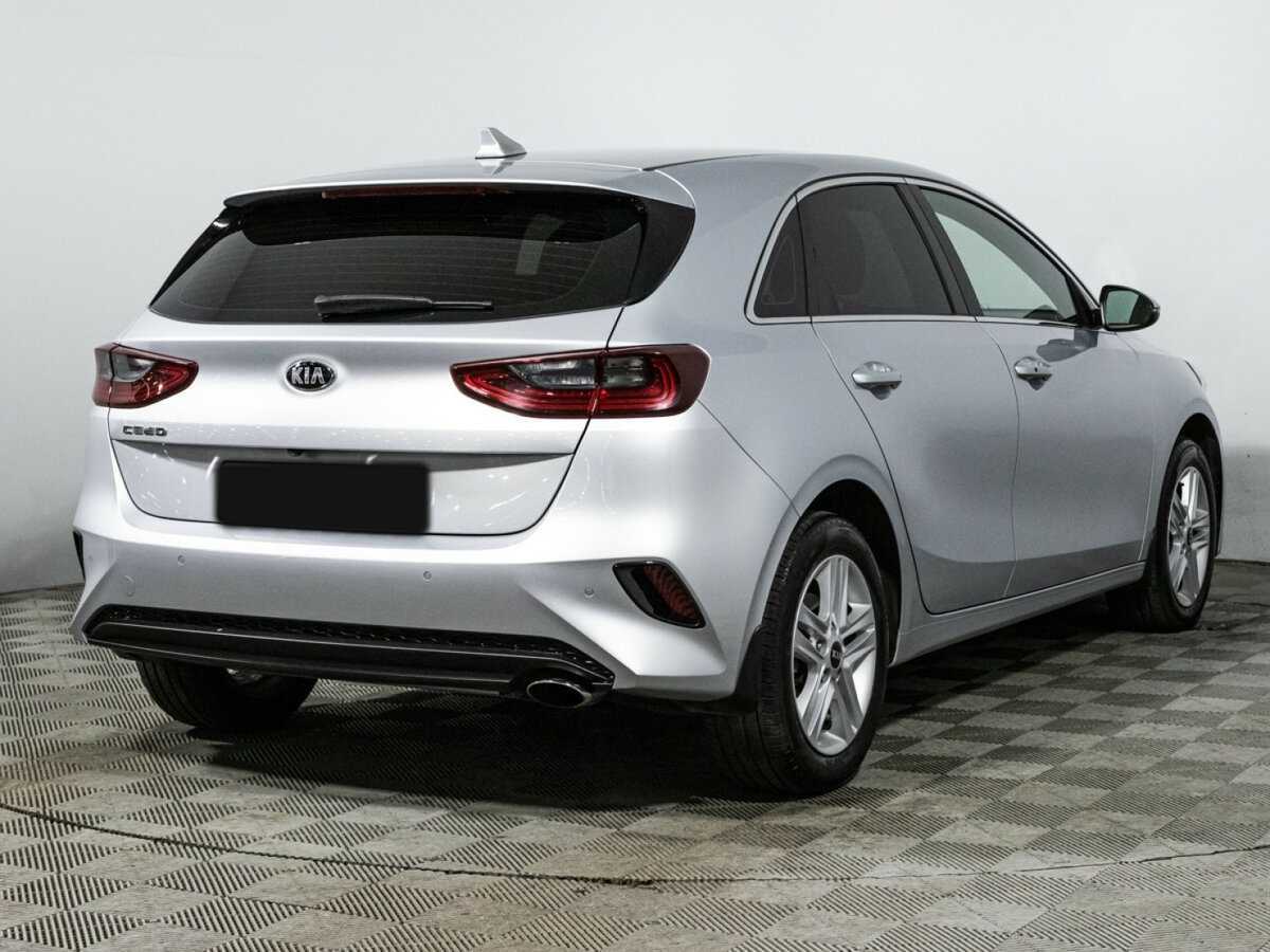 Купить Kia Ceed с пробегом. Фото: #3