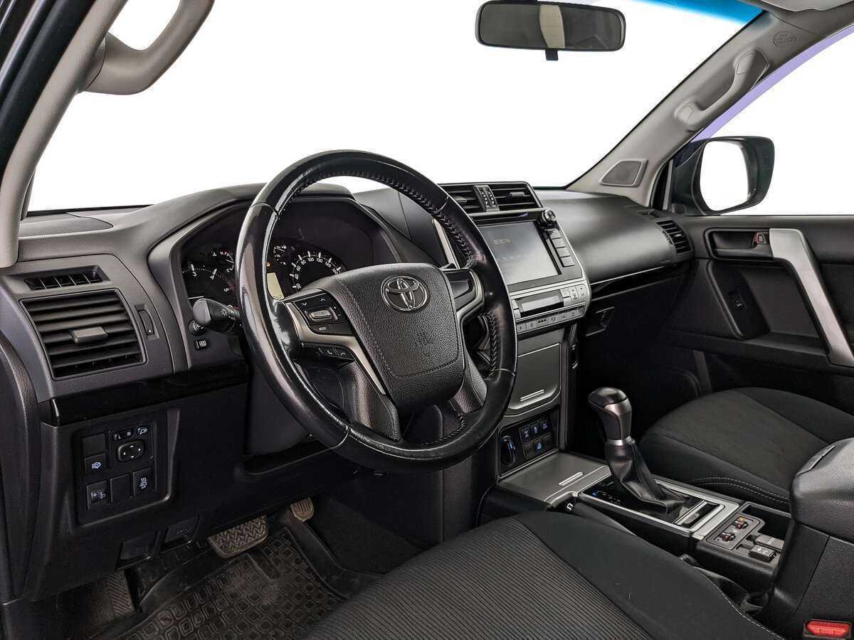 Купить Toyota Land Cruiser Prado с пробегом. Фото: #11