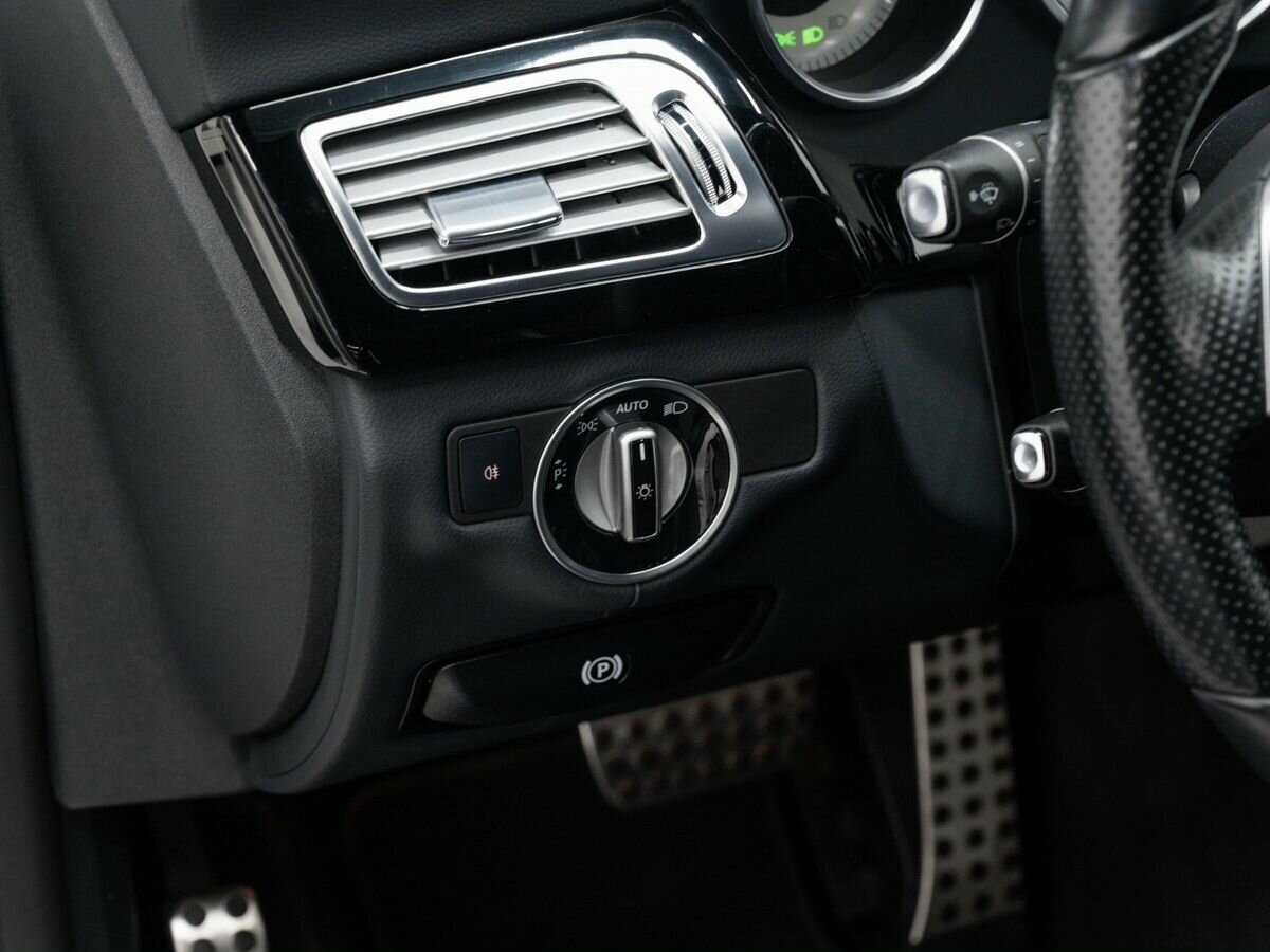 Купить Mercedes-Benz CLS с пробегом. Фото: #15