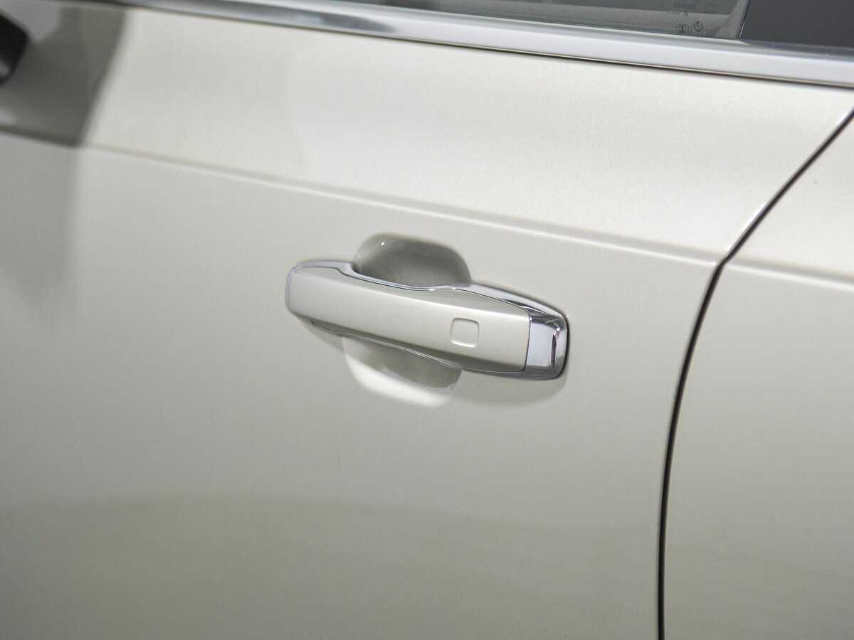 Купить Volvo XC90 с пробегом. Фото: #22