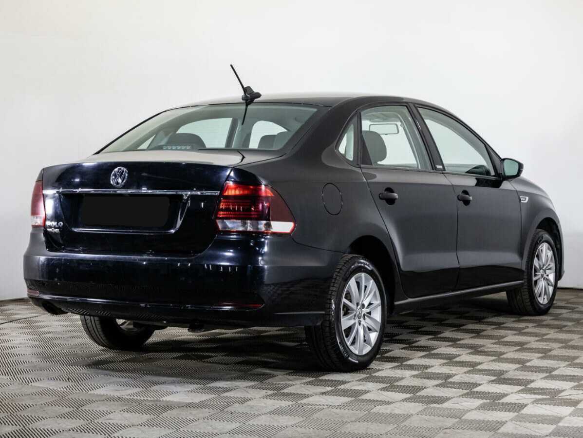 Купить Volkswagen Polo с пробегом. Фото: #4