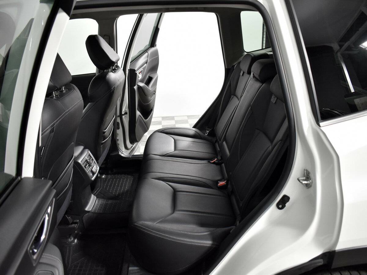 Купить Subaru Forester с пробегом. Фото: #11