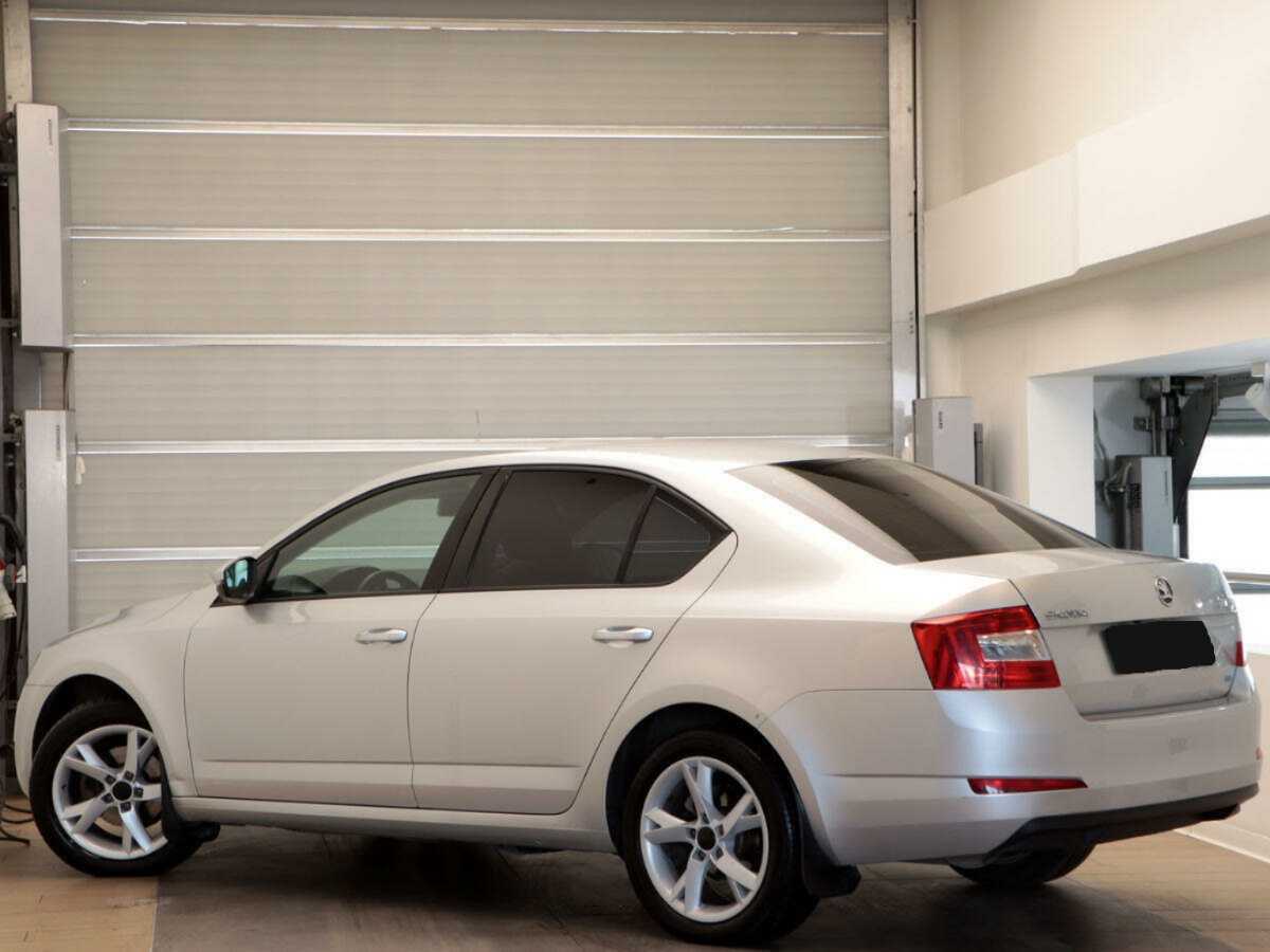 Купить Skoda Octavia с пробегом. Фото: #5