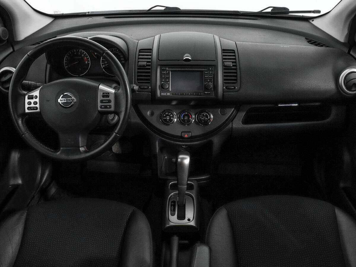 Купить Nissan Note с пробегом. Фото: #9