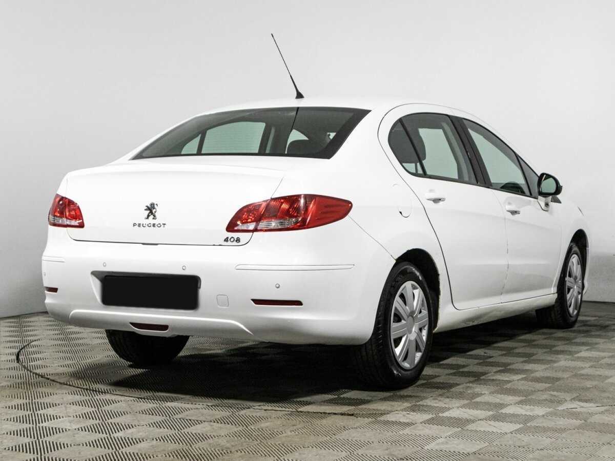 Купить Peugeot 408 с пробегом. Фото: #4