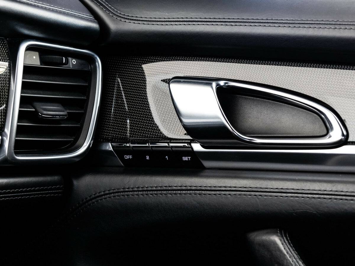 Купить Porsche Panamera с пробегом. Фото: #23