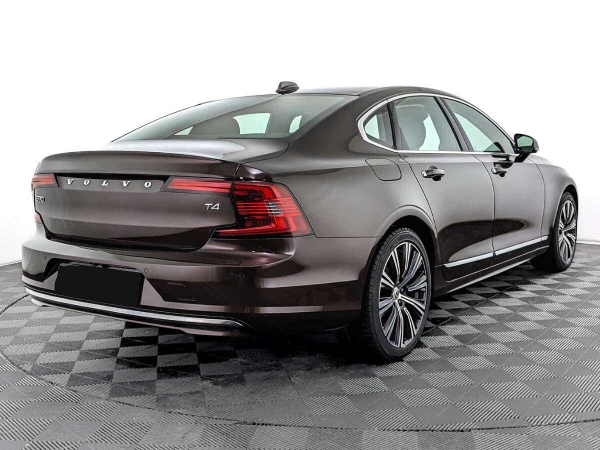 Купить Volvo S90 с пробегом. Фото: #4