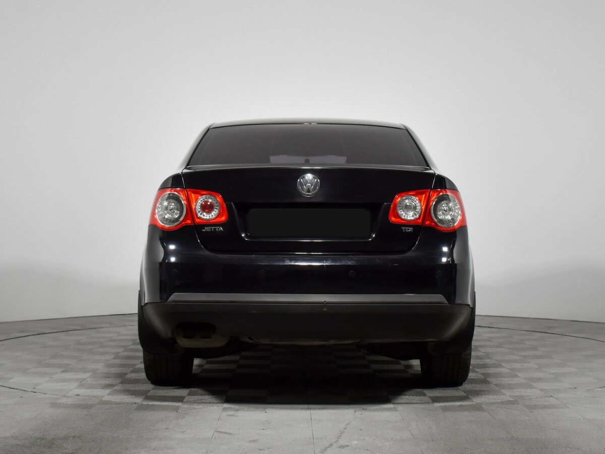 Купить Volkswagen Jetta с пробегом. Фото: #4