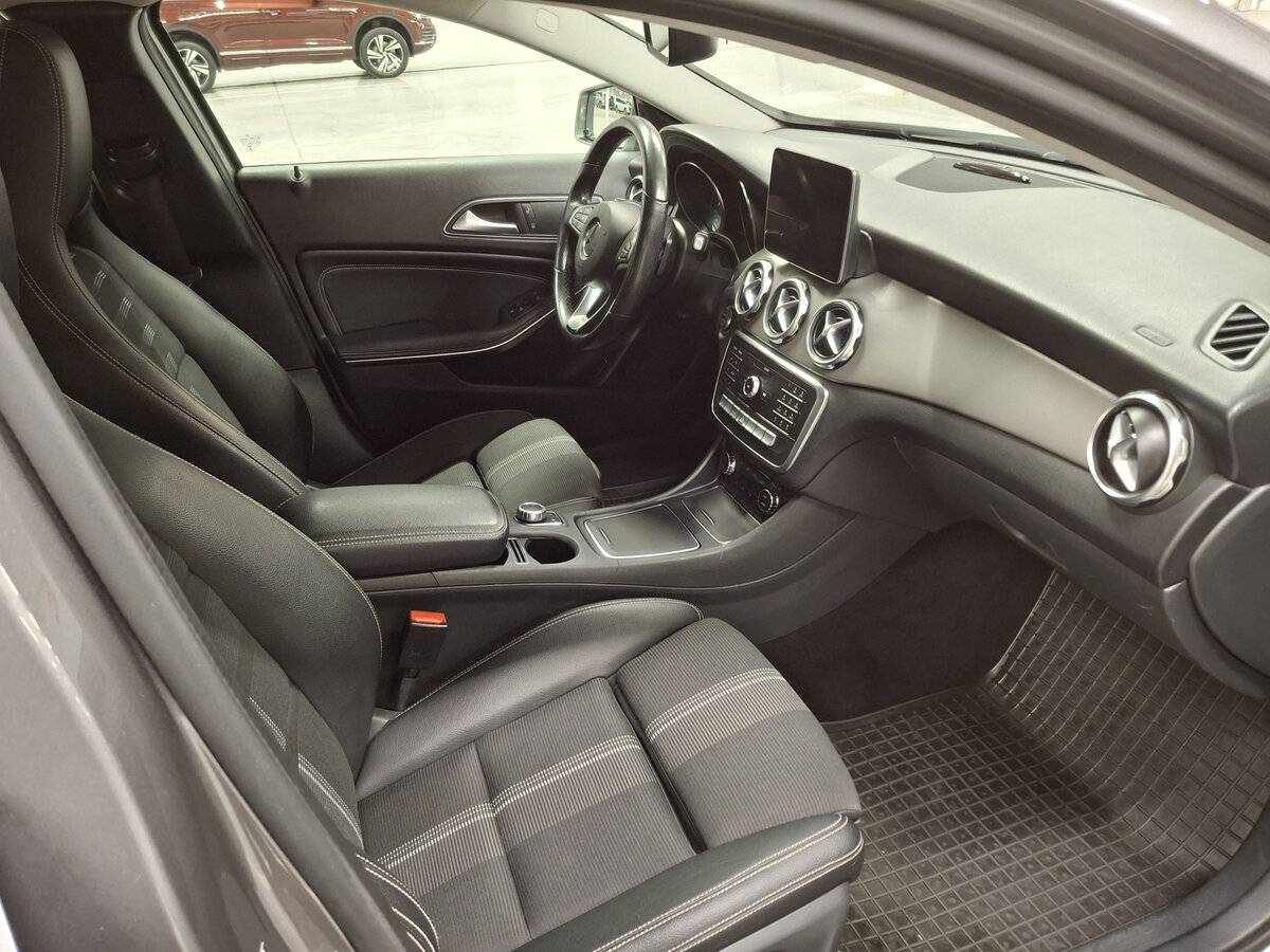 Купить Mercedes-Benz GLA с пробегом. Фото: #10