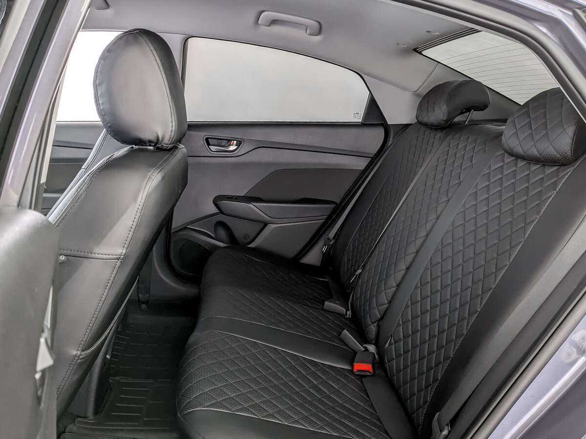 Купить Hyundai Solaris с пробегом. Фото: #9