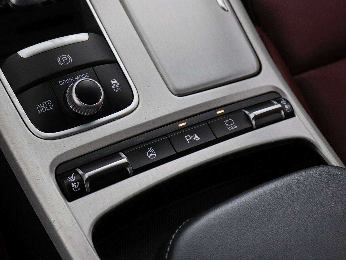 Купить Kia Stinger с пробегом. Фото: #15