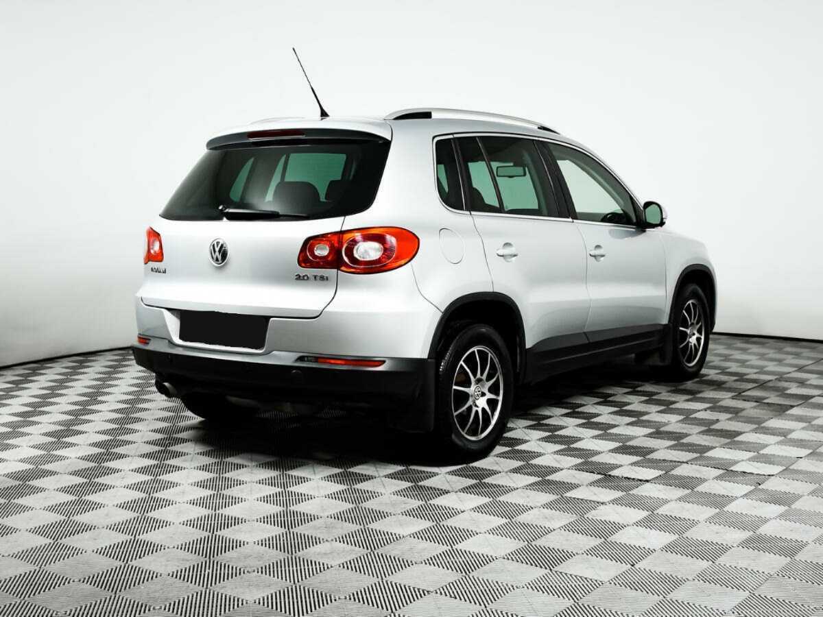 Купить Volkswagen Tiguan с пробегом. Фото: #3