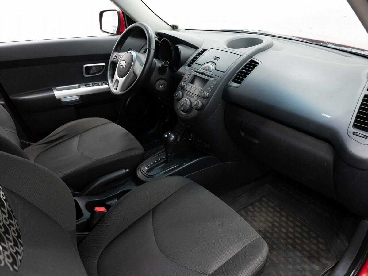 Купить Kia Soul с пробегом. Фото: #10